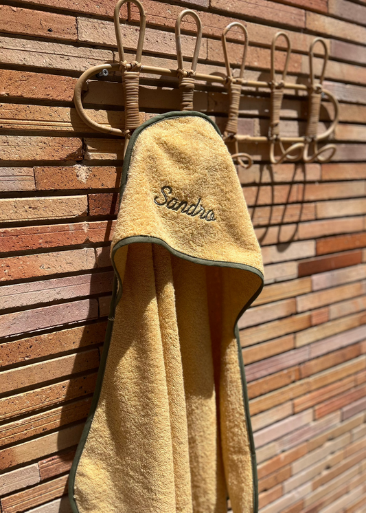 cape_de_bain_gabriel_jaune_kaki_1